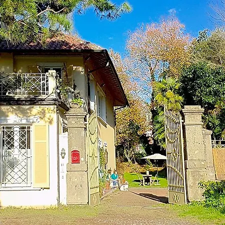 Bb Nel Pagliaio Bed & Breakfast 3*