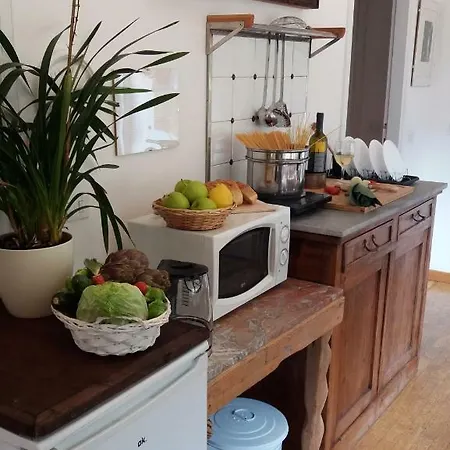 Bb Nel Pagliaio Alojamento de Acomodação e Pequeno-almoço Taino